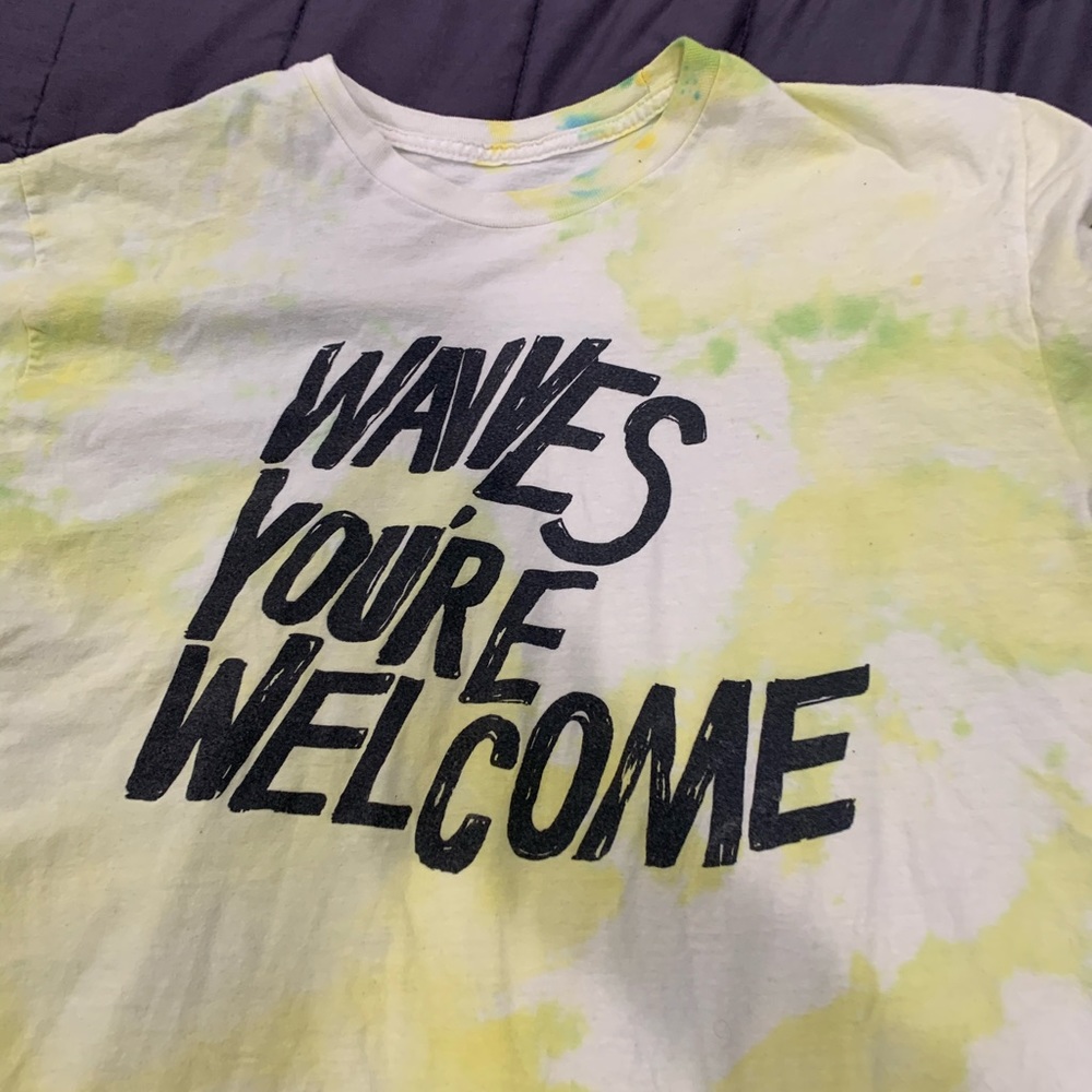 Tie dye wavves shirt